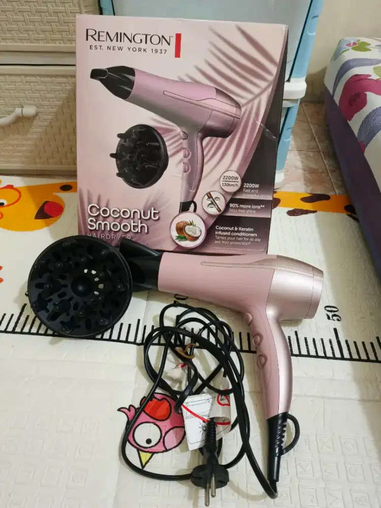 Remington Coconut Smooth Hair Dryer D5901 2200W – Second Like New