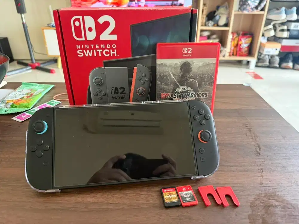 Nintendo switch 2 Fullset include zelda botw & dynasty origins