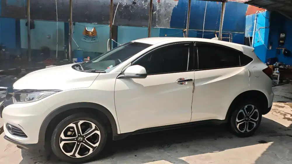 Dijual HRV tipe E-CVT AT