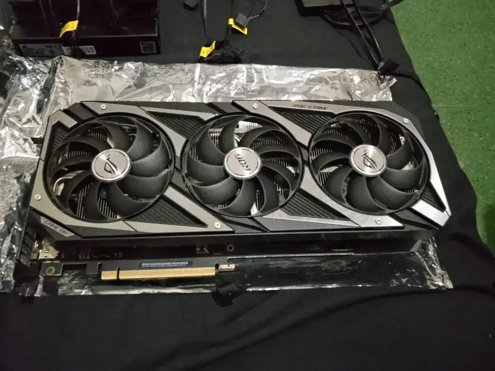 ASUS ROG STRIX GeForce RTX 3060 OC Edition 12GB GDDR6 – Second