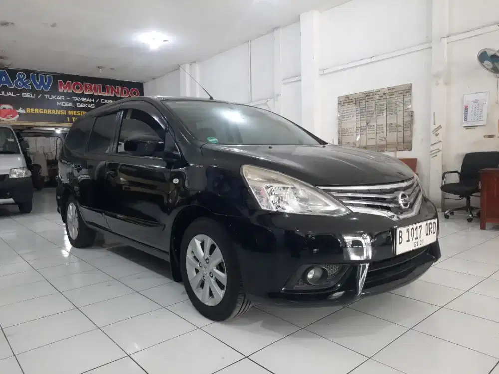 NISSAN GRAND LIVINA 1.5 XV MATIC 2013 HITAM