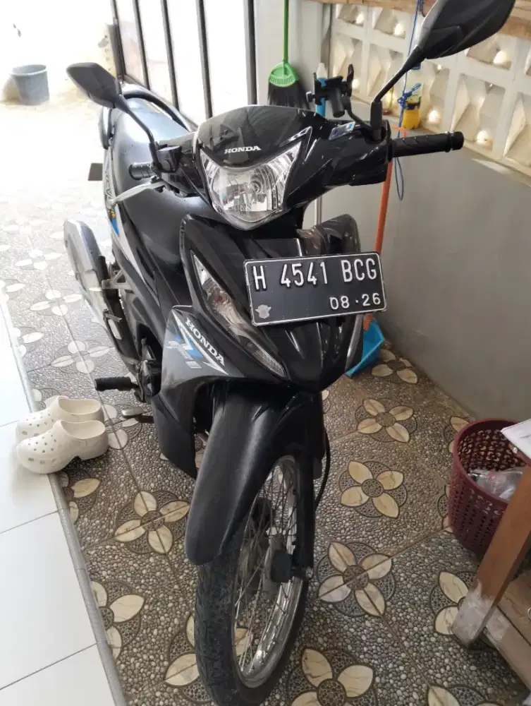 Dijual Honda Revo Fit FI