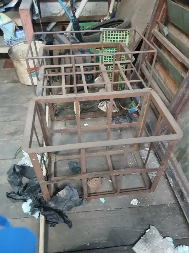Keranjang Besi Galon/Gas