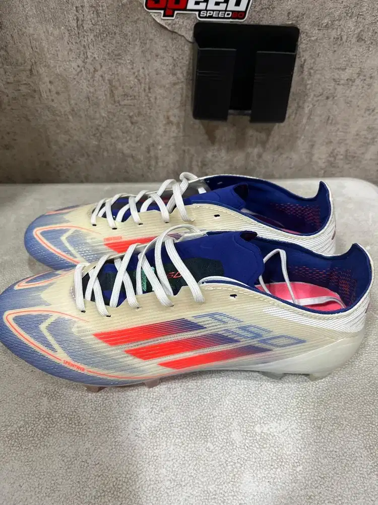Jual rugi saja nih Sepatu sepak bola ukuran 41