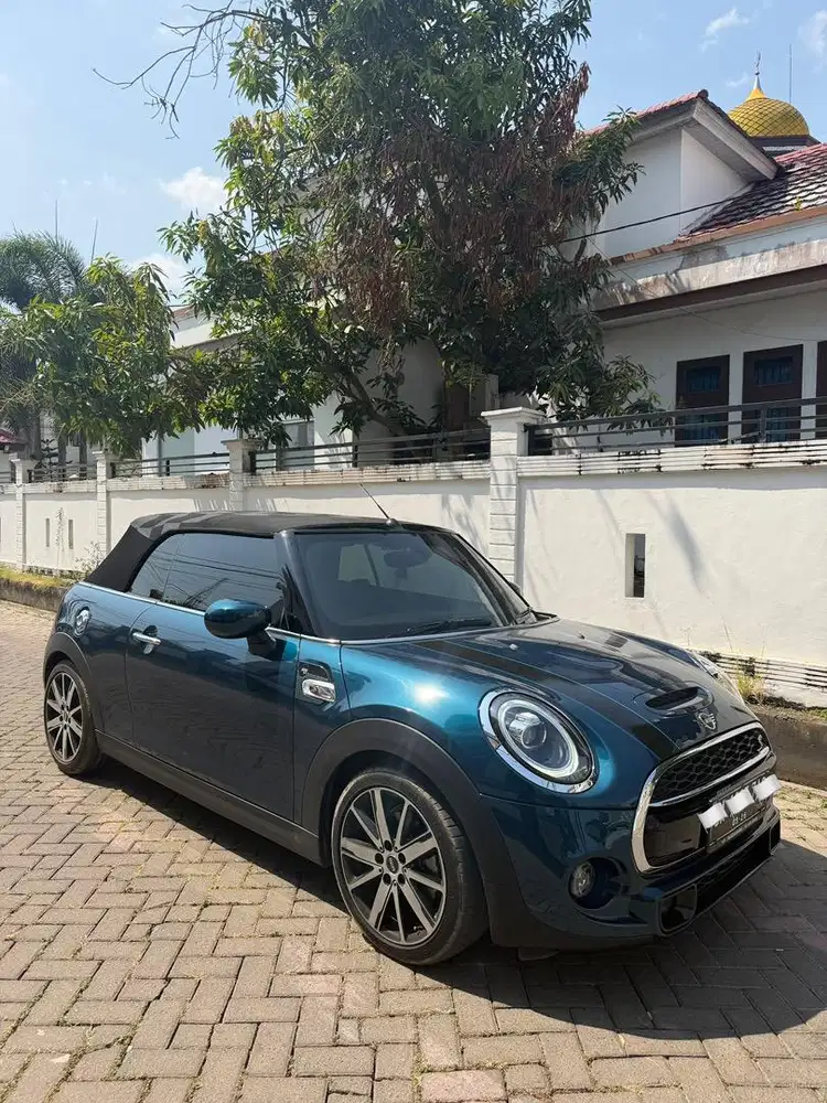 Mini Cooper S 3 Doors Cabriolet Sidewalk Edition