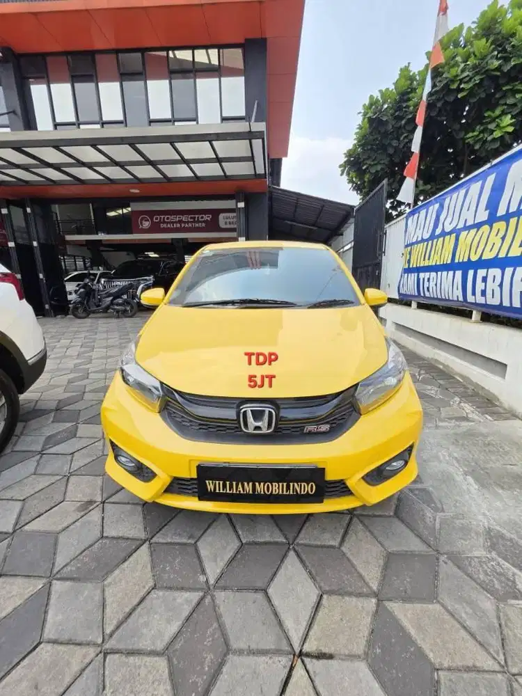Honda Brio RS Matic Tahun 2019 Kondisi Mulus Terawat Istimewa