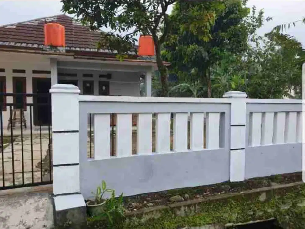Rumah Kos Bogor: 5 Kamar Tidur + 5 Kamar Mandi. Tanah Luas.