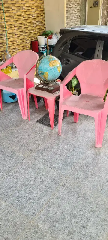 Kursi teras Informa