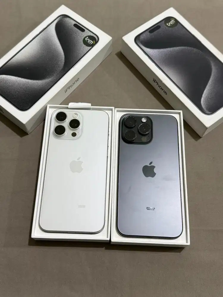Iphone 15 Promax 256 Ibox Black & White