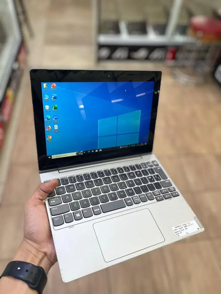 Laptop 2in1 TOUSCREEN RAM:4GB STORAGE:64GB COCOK BUAT ANAK SEKOLAH