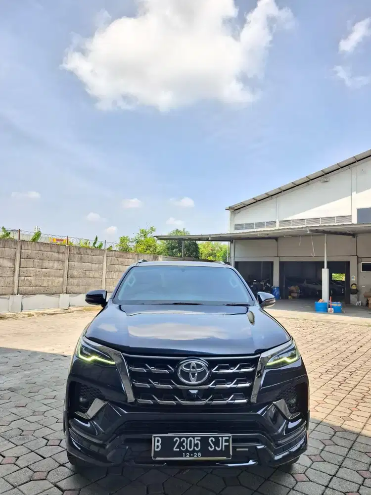 VRZ GR 2021 2.4 diesel matic. Km 58rb antik
