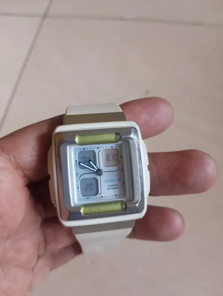 Jam Casio second