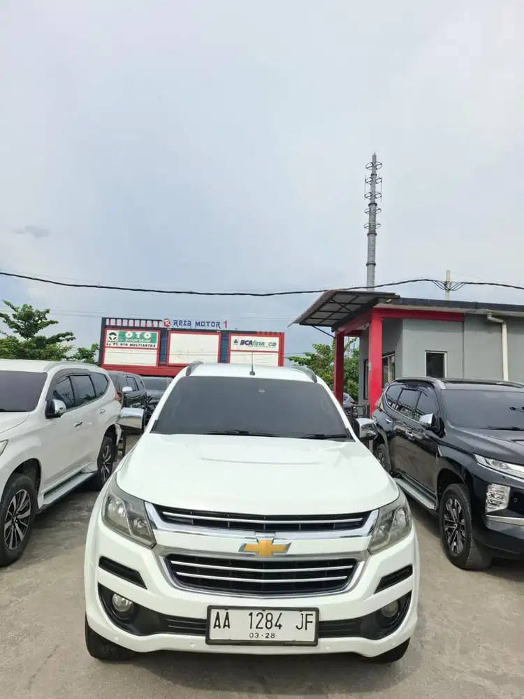 Trailblazer 2017 LTZ matic. Km 150rb