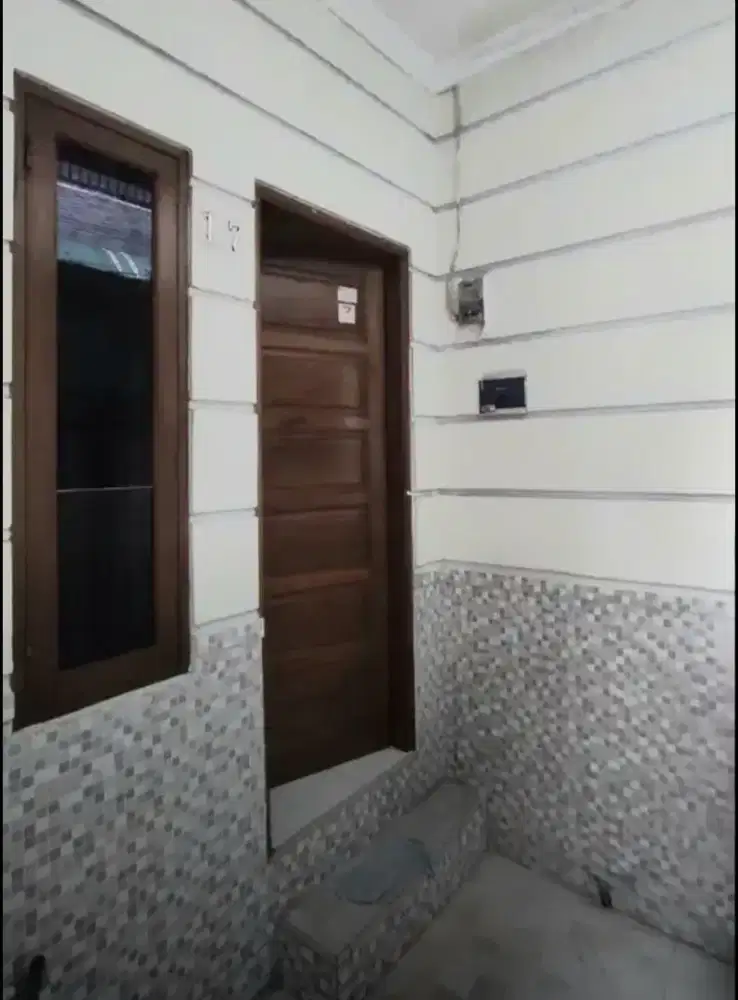 Rumah disewakan Angke Pekojan  2 Lantai - 2KT 1KM