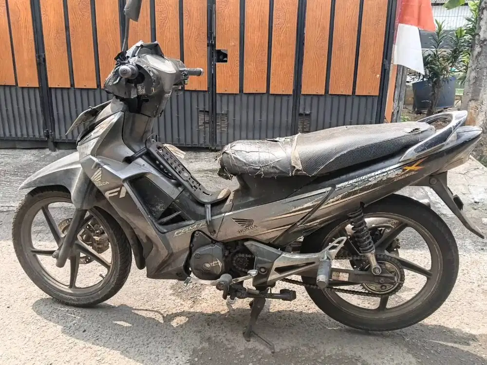 Dijual Honda Supra X