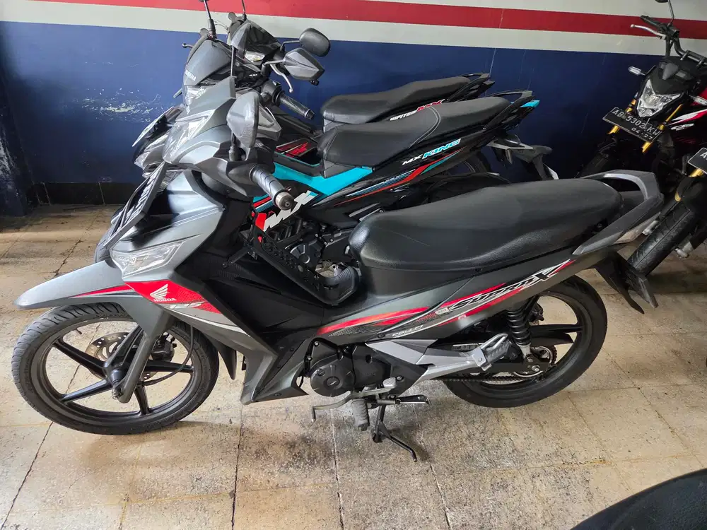 Supra 125 cw f1 injeksi 2021 hitam doff Gbm