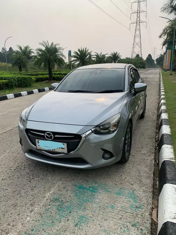 Mazda 2 skyactive GT