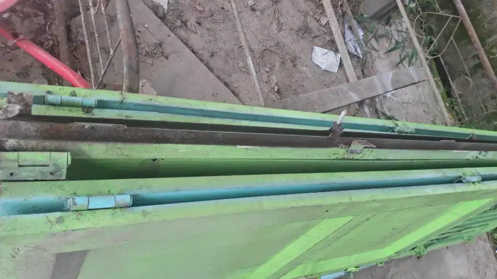 JUAL PINTU BESI 6 HELAI BEKAS PEMAKAIAN PRIBADI