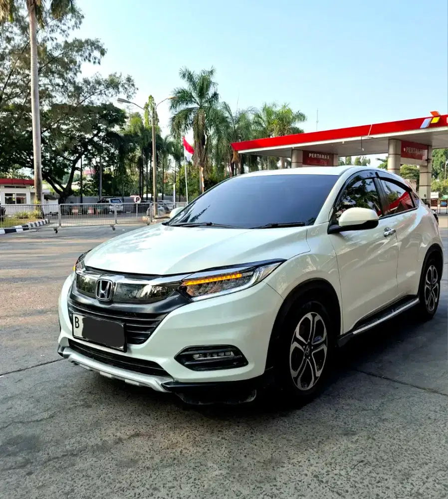 HRV SE Limited 2019 AT white orchid, bukan CRV / WRV/ BRV/ Jazz