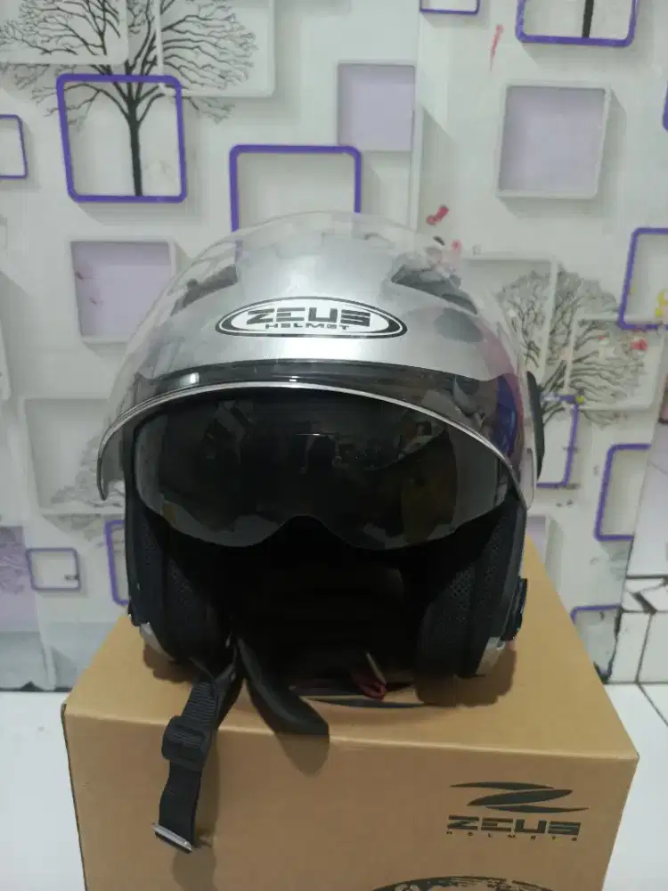 Helm Zeus 611 size M