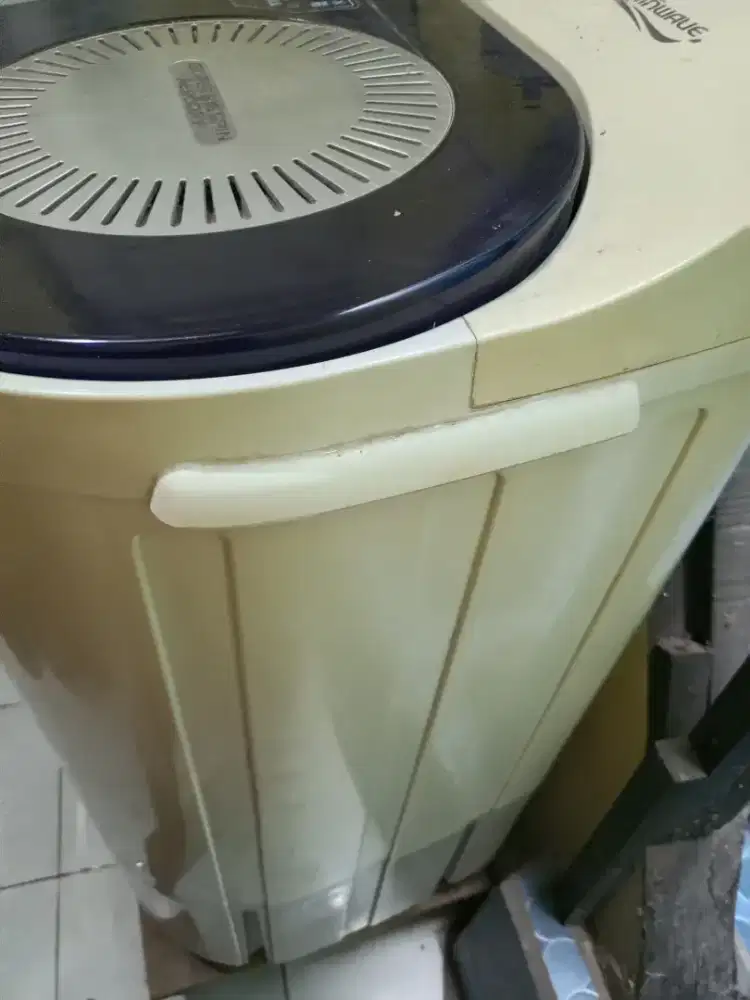 dijual mesin cuci kondisi minus nego