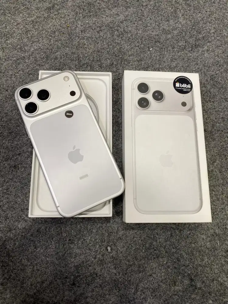Iphone 17 promax 256gb ibox like new