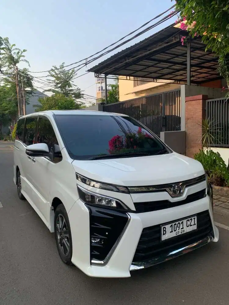 Toyota Voxy 2019 Bensin