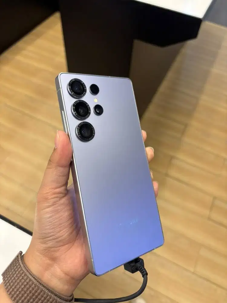 SAMSUNG S25 Ultra new garansi resmi cicilan bunga ringan