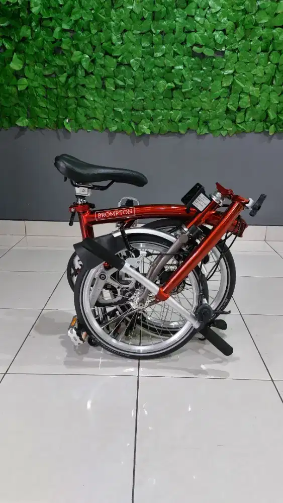 Brompton Flame Laquer S2X like New