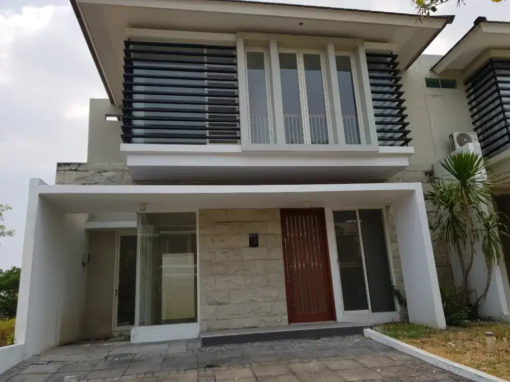Dijual/disewakan rumah green hill citraland utara