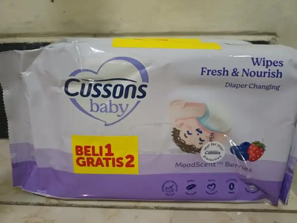 Tisu basah cussons isi 3 packs