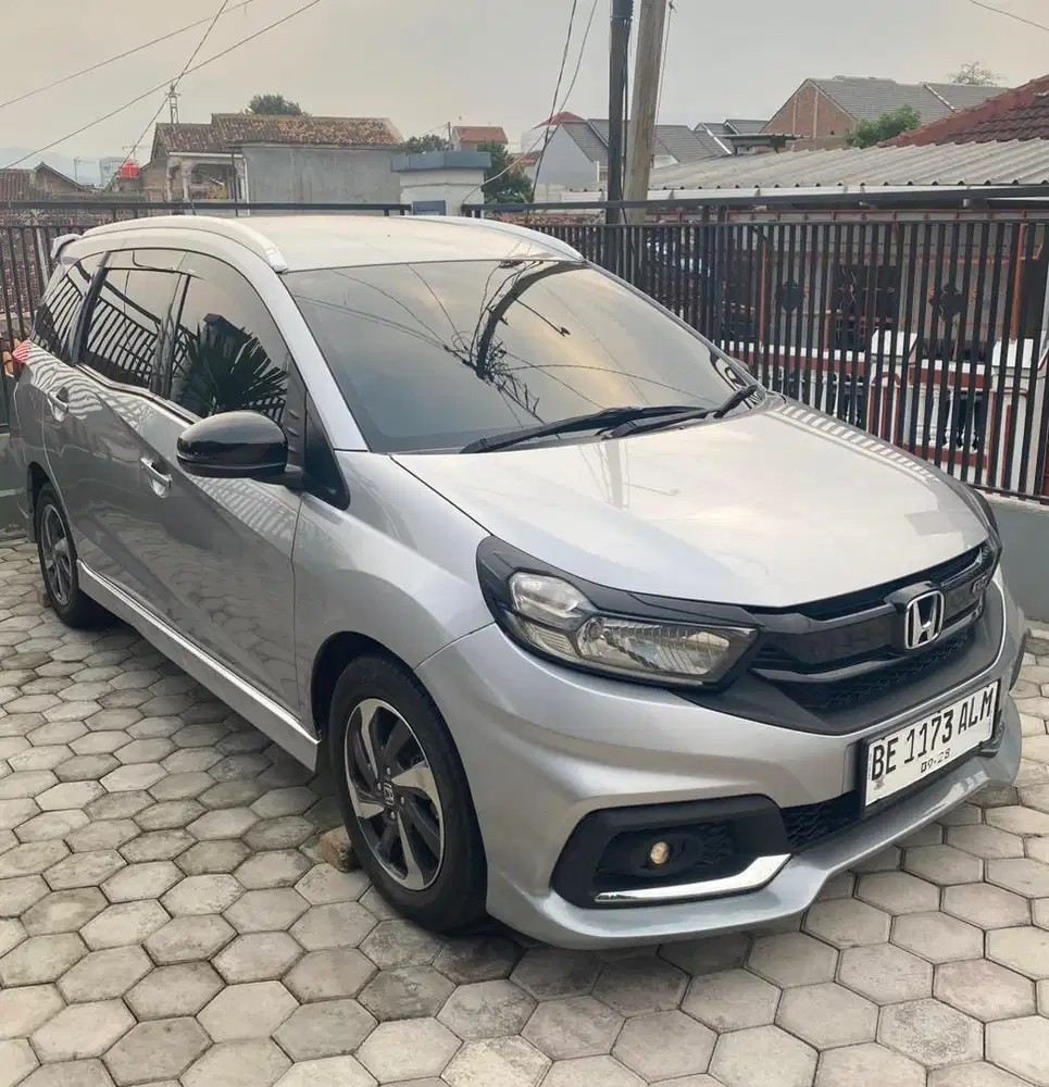 Mobilio RS 2017 Automatic