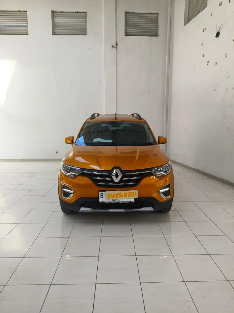 Renault Triber 1.0 RXZ AT 2020