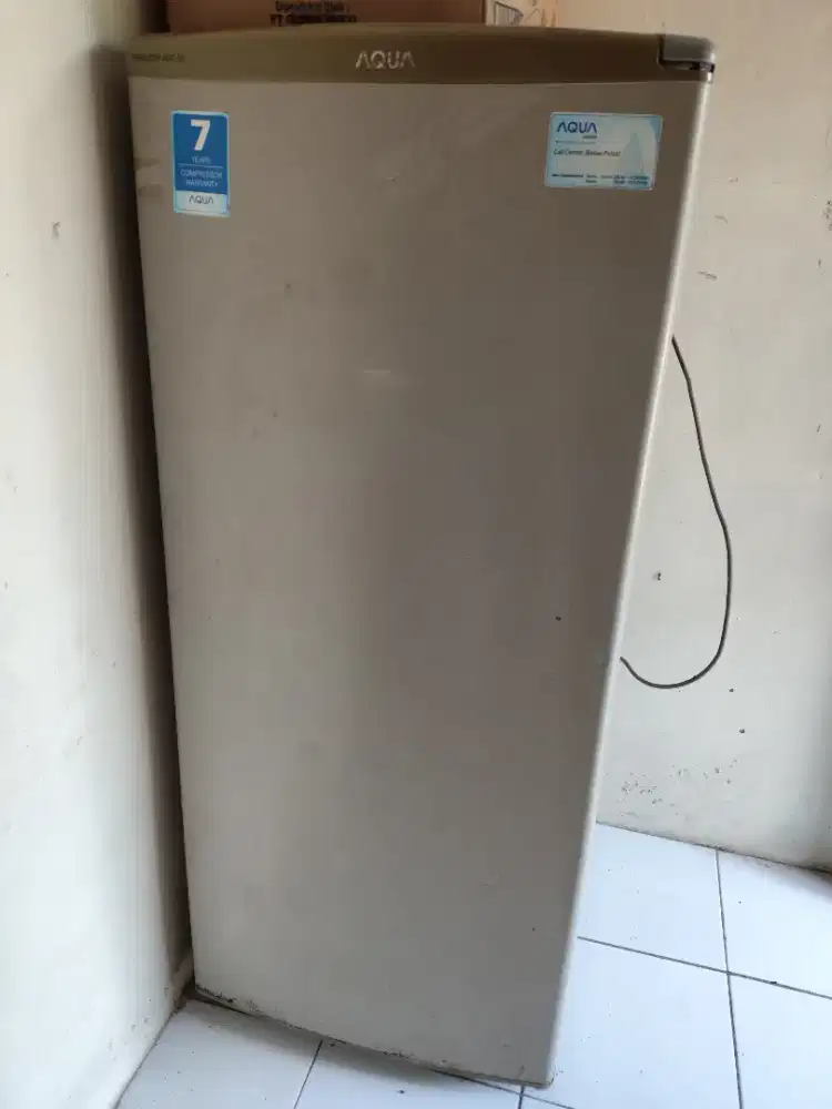Freezer Aqua 6 Rak