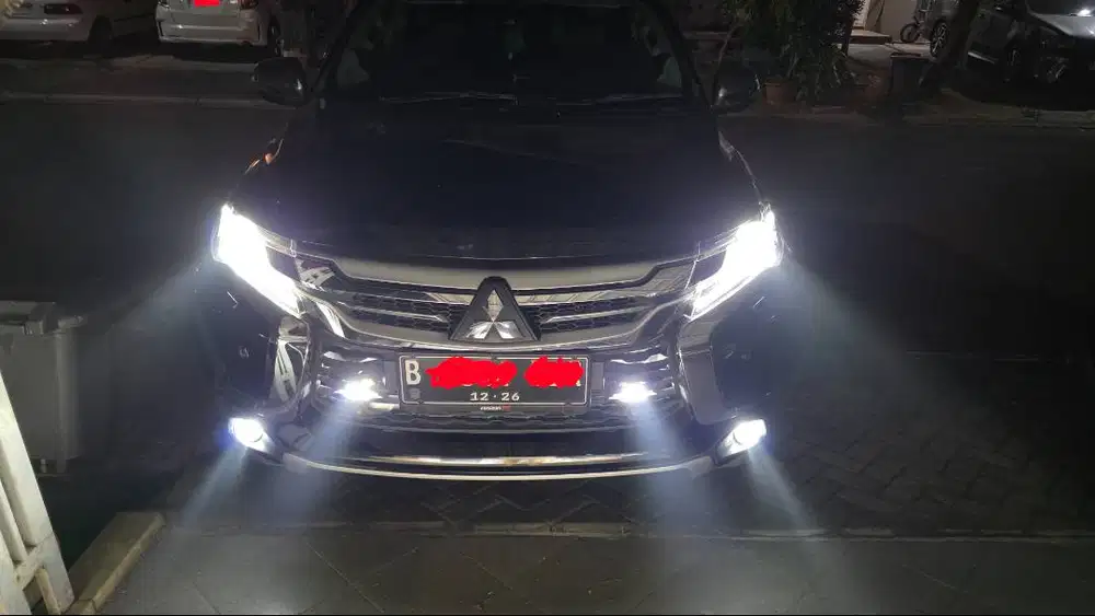 Mitsubishi pajero sport ANPS dakar 4n15 2400cc 4x2 hitam 2018