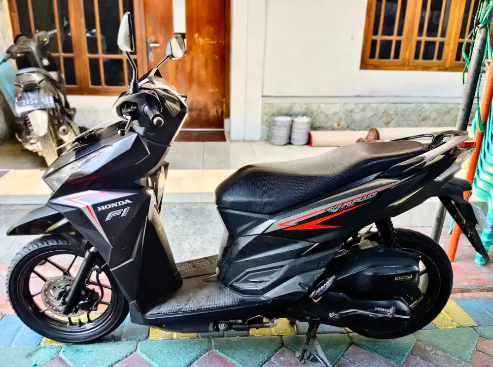 Motor honda vario 125