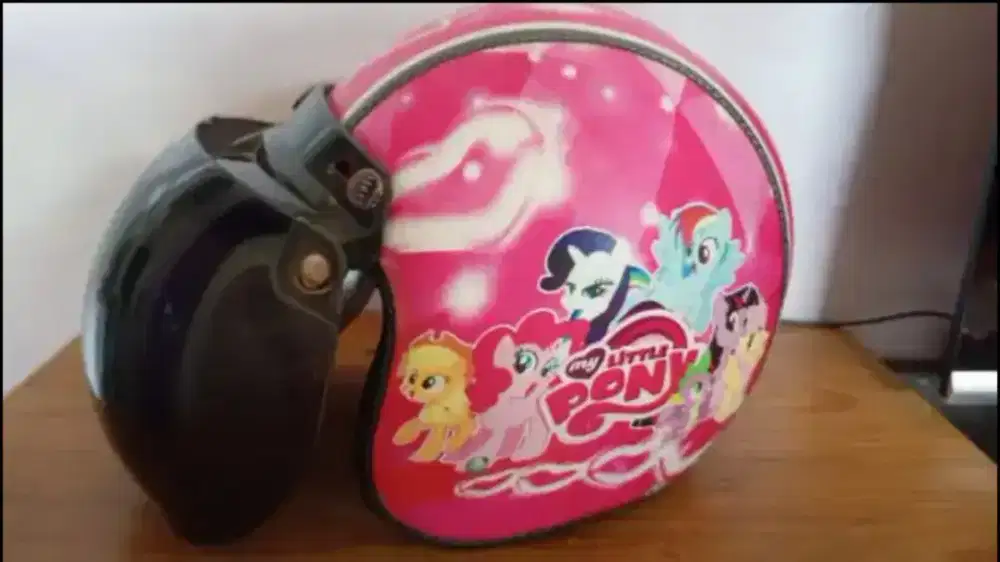 Helm Anak Little Pony