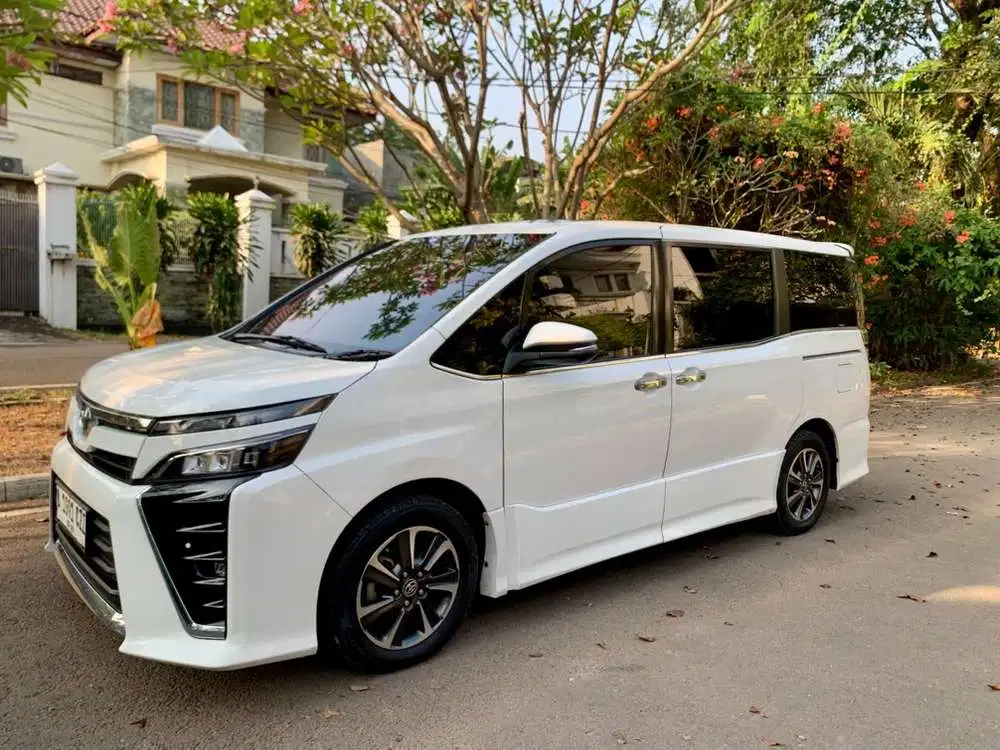 Toyota Voxy 2019 Bensin