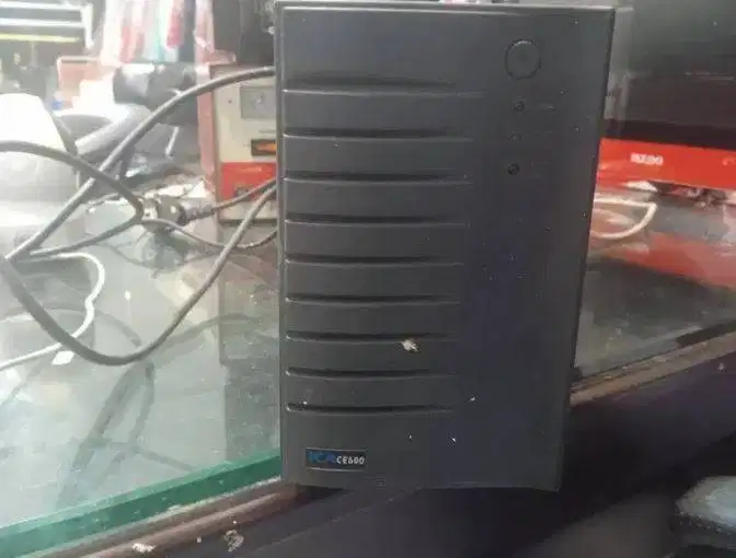 ups ICA CE600 ups