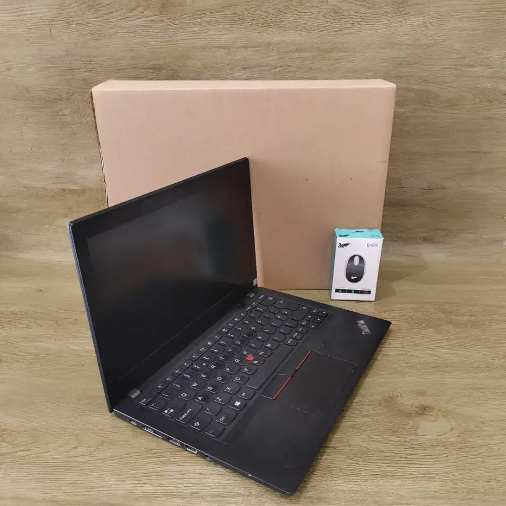 LAPTOP LENOVO THINKPAD X280 SLIM CORE i5 GEN 7 TOUCHSCREEN RAM 8GB 
Bo