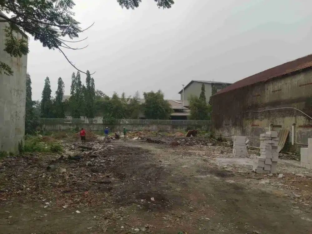 Di Sewakan lahan kosong sudah padat di Jalan Utama Pintu Masuk Kawasan Industri MM2100 Jarakosta Sukadanau Cikarang Barat Kab. Bekasi