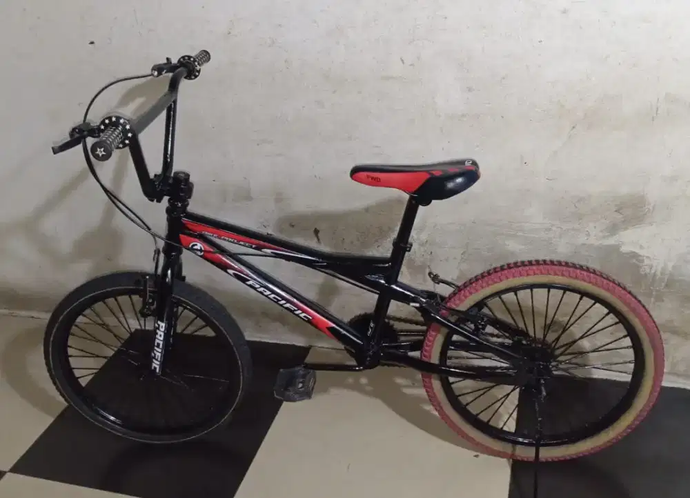 sepeda BMX ukuran 20 kondisi normal
