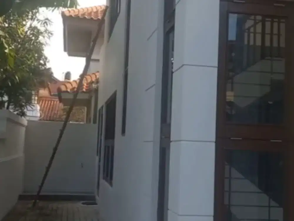 Termurah Disewakan Rumah di Taman Ubud Kencana