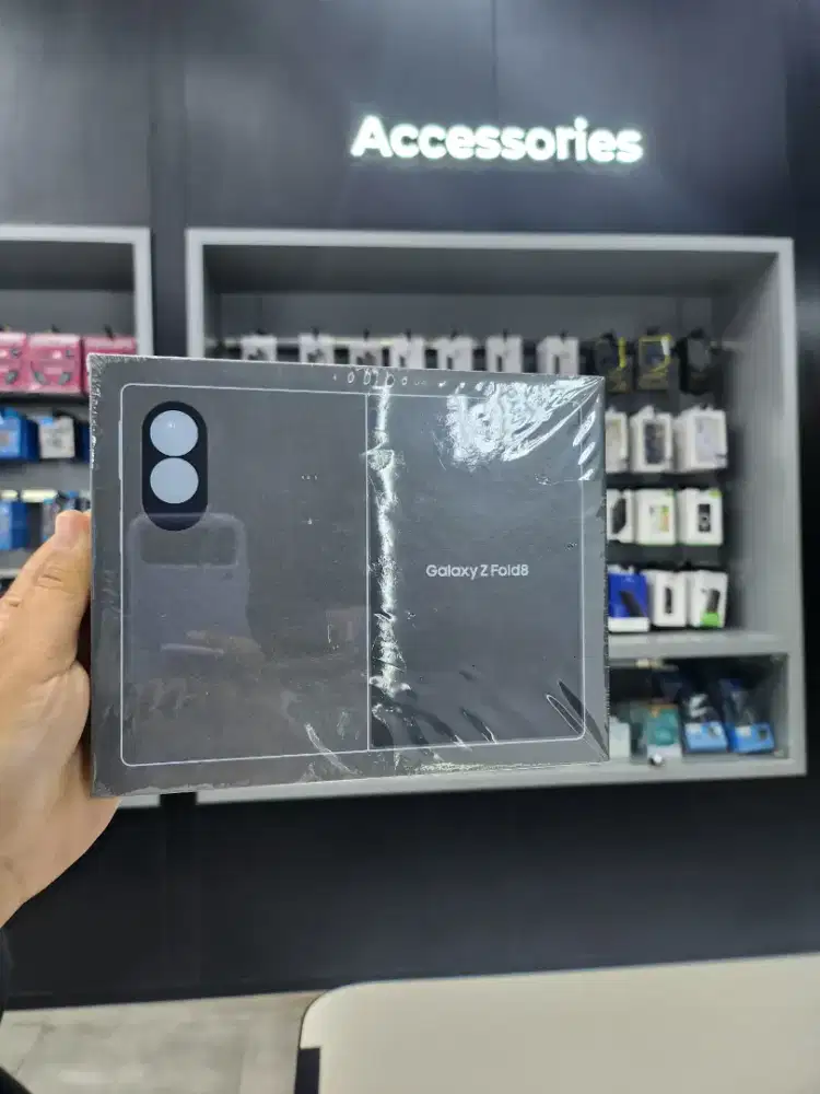 SAMSUNG GALAXY ZFOLD 8