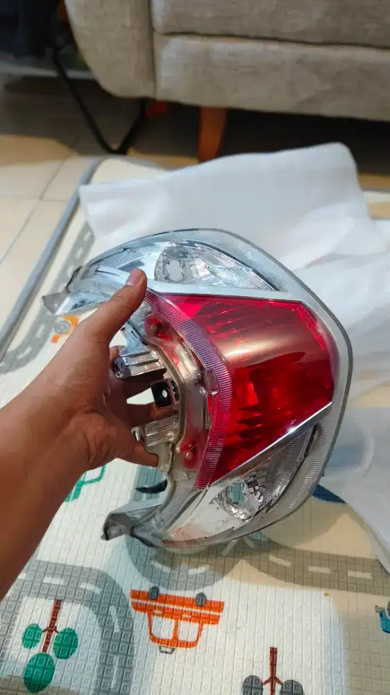 Lampu Belakang Stoplamp Lexi 125