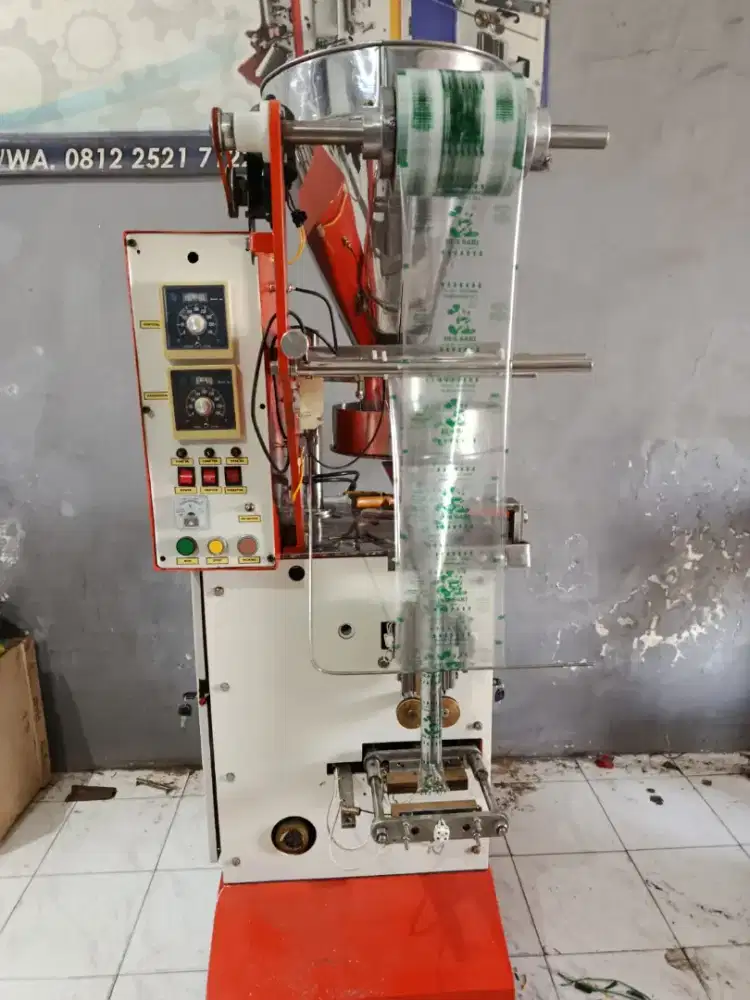 Mesin pengemas/mesin packing/mesin packaging/mesin pembungkus
