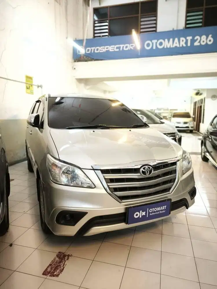 TOYOTA 2014 INNOVA BARONG 2.0 G A/T SILVER MURAH OTOMART 286 KENJERAN