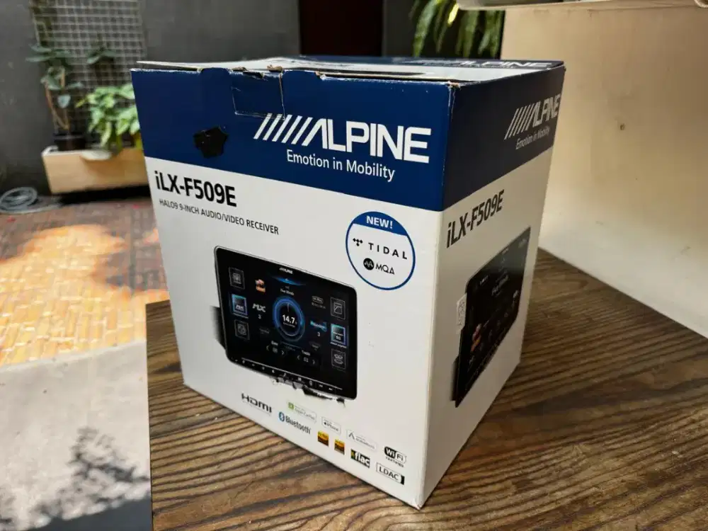 Head Unit Alpine iLX-F509E high resolution