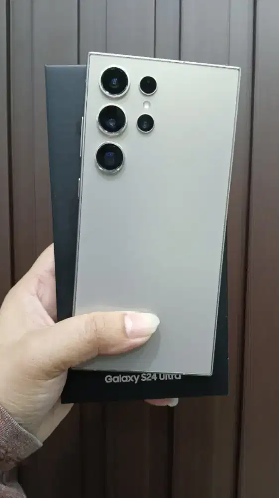 Samsung S24 Ultra 12/256 Second