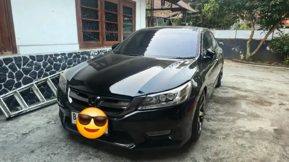 Honda Accord 2013 VTi-L 2.4 Automatic Hitam Mulus Siap Pakai - Nego